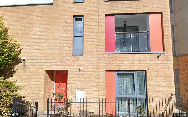 Broughton Road, West Ealing — Ealing Clean provides professional house cleaning in this area