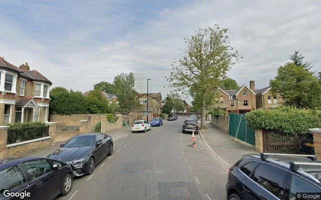 Mount Park Road, Ealing — Ealing Clean provides professional house cleaning in this area